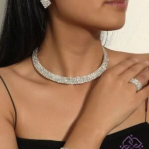 Conjunto De Joias De Cristal Com Strass Com Gargantilha, Brincos ,Pulseira e Anel